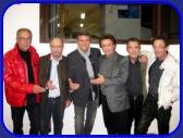 Silvio Samoni mit den White Stars vorm Auftritt