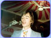   1982  Bernd,  Gesang, Keyboard und Klavier