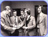   1980 Gratulation in der Grazer Burg von LH Friedrich Niederl zur Single "I bin a Steirer"